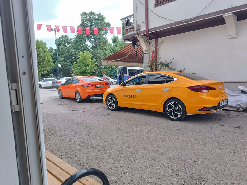 Çubuk Taksi 60 Taksi Aracı Dış Görünüm